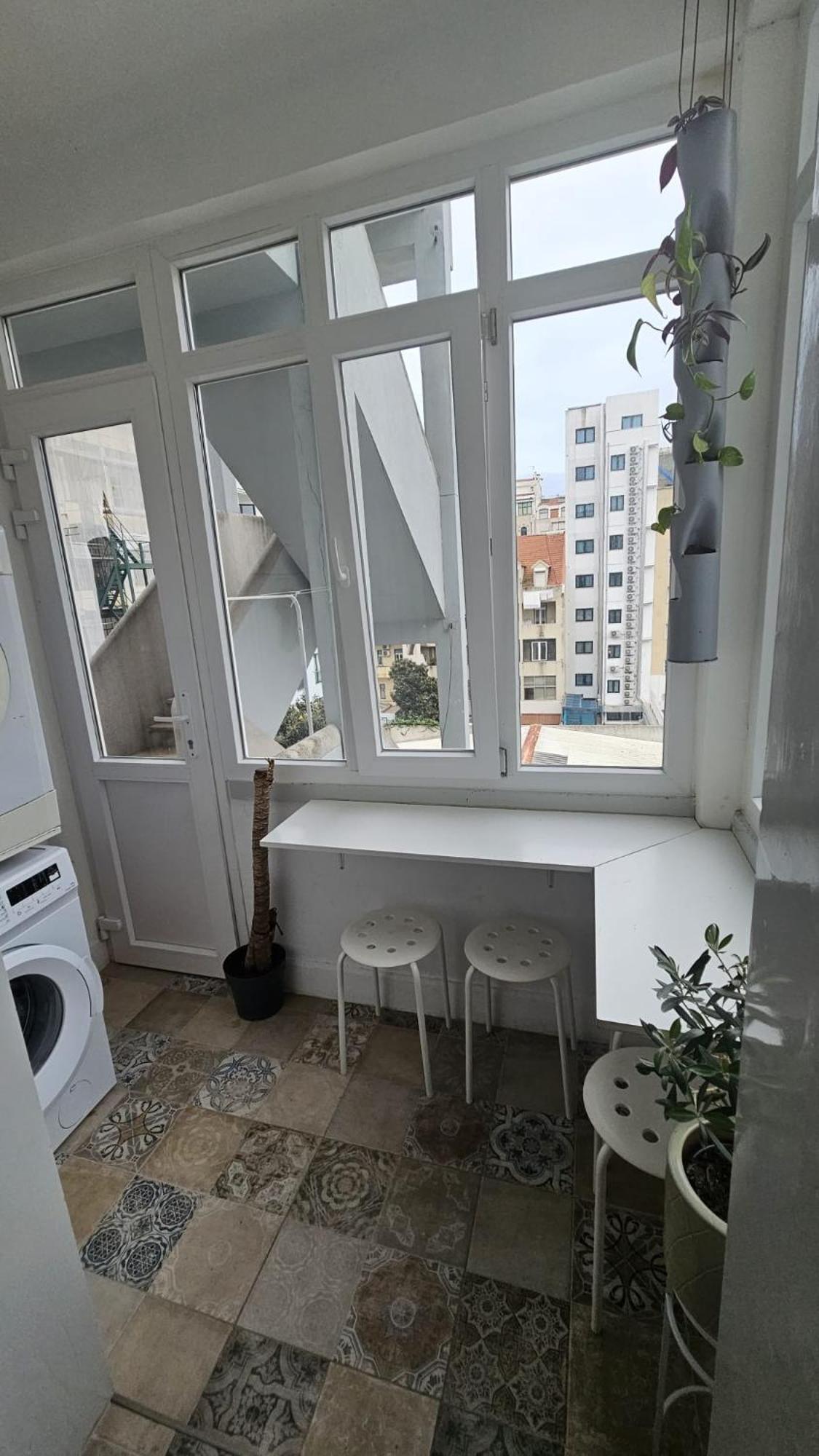 Habitacion Privada Para 3 Grande Con Balcon Lisbon Exterior photo
